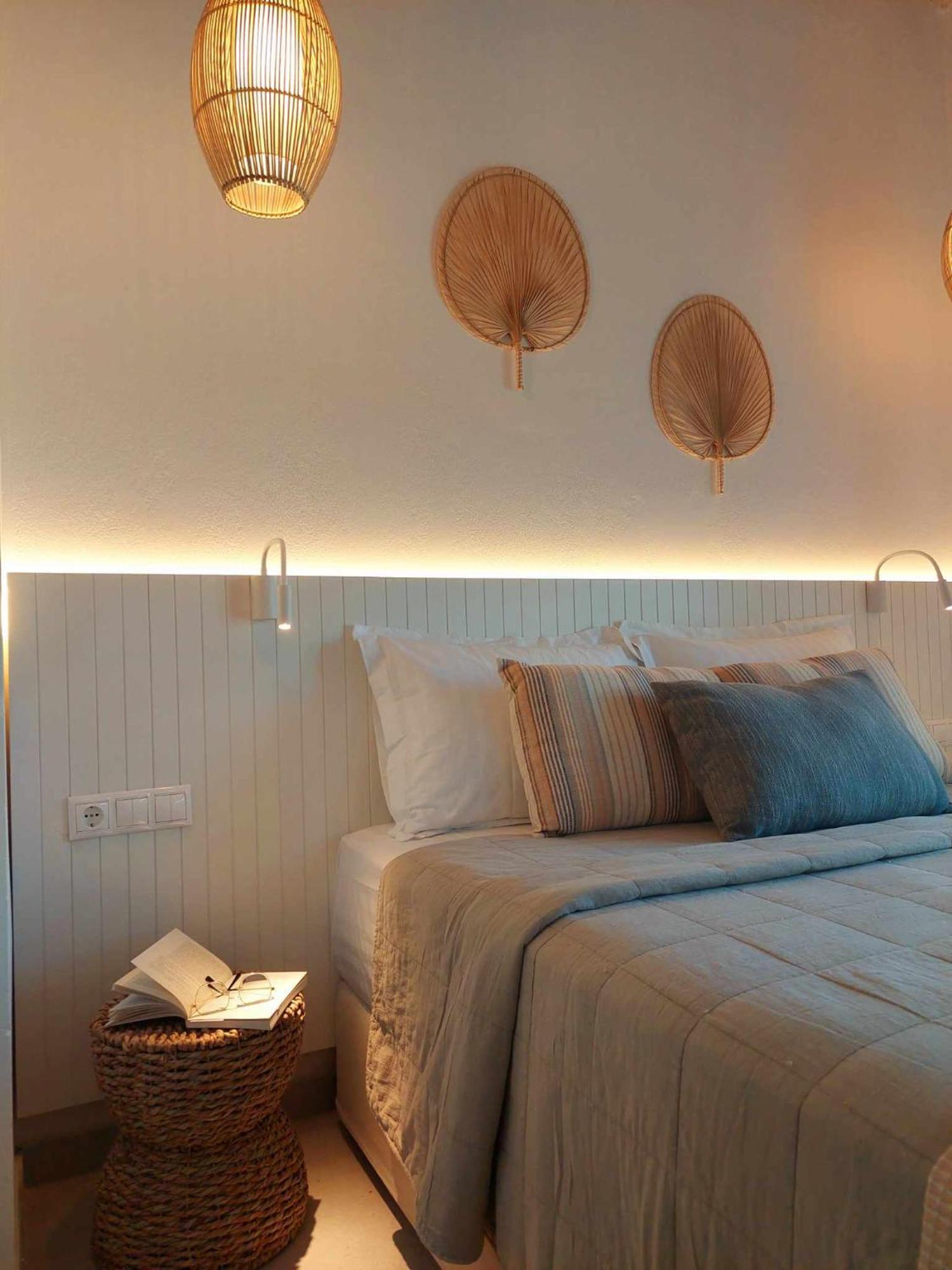 Maya Apartments, Modern And Convenient Apartments With Private Parking Скиатос Экстерьер фото