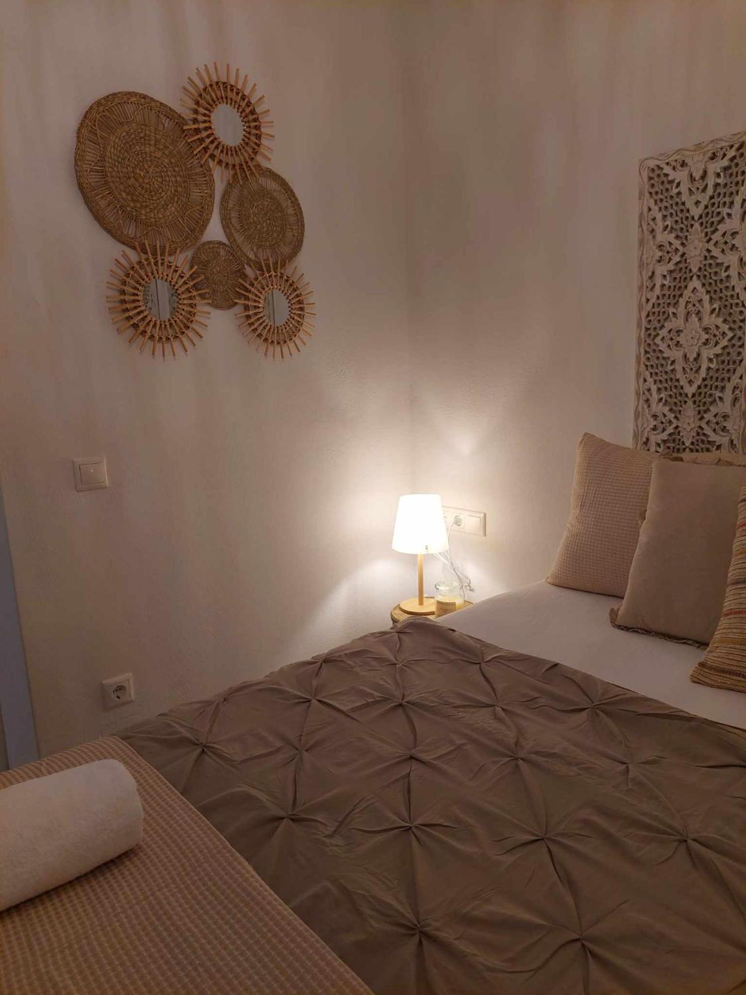 Maya Apartments, Modern And Convenient Apartments With Private Parking Скиатос Экстерьер фото